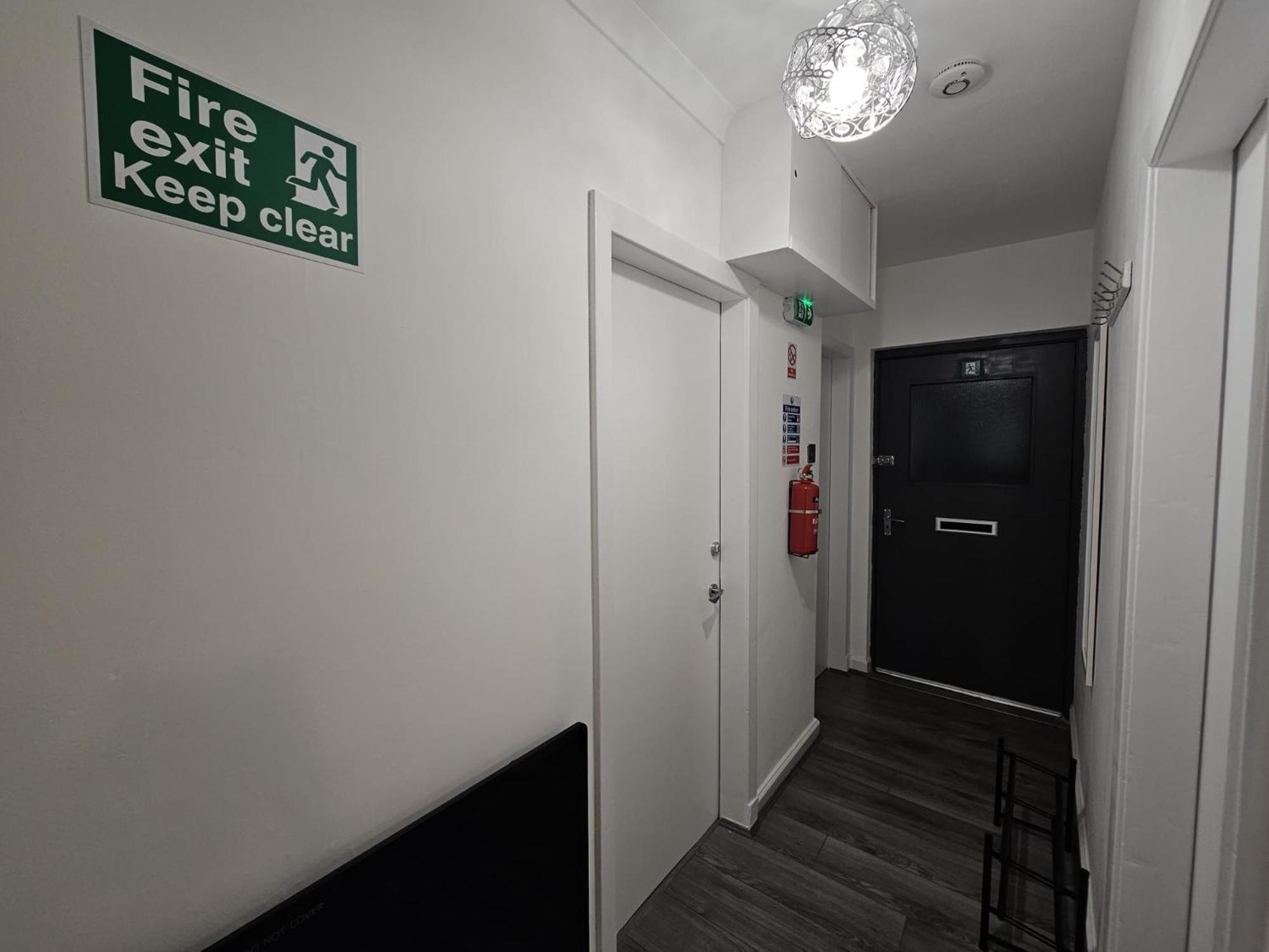 Regina Apartment In Fort William Esterno foto