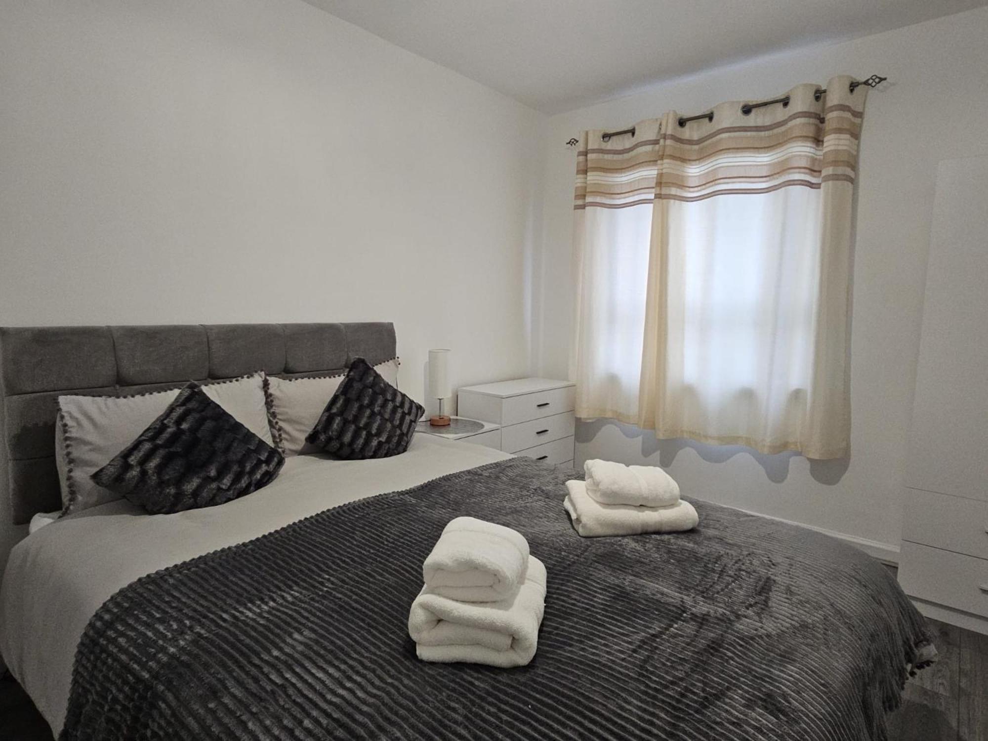 Regina Apartment In Fort William Esterno foto